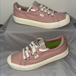 Cariuma Blush Canvas Sneakers with White Soles